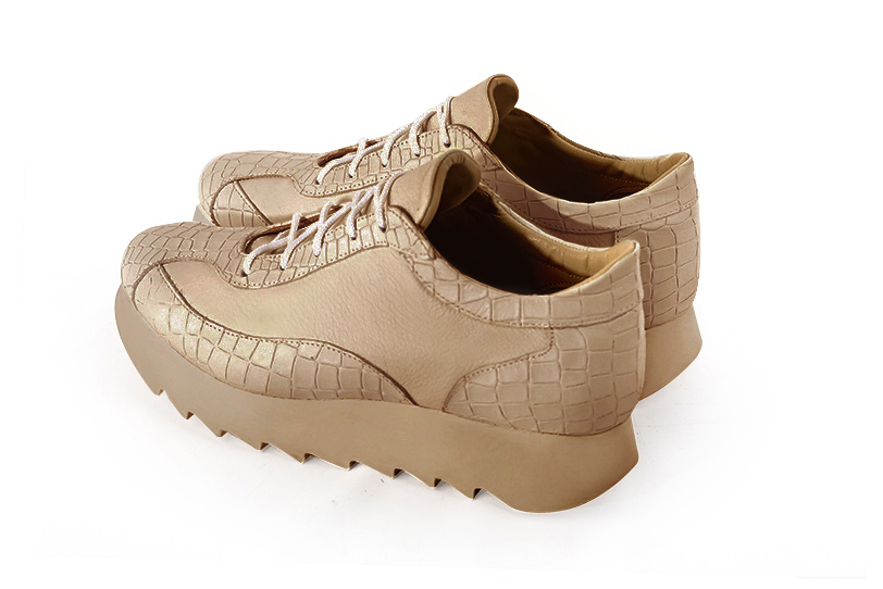 Tan beige women's elegant sneakers. Round toe. Low rubber soles. Rear view - Florence KOOIJMAN